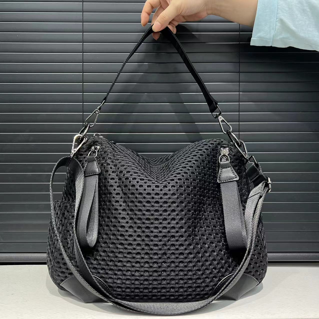 Modieuze neutrale mesh gesplit - Women Bags For Airport recensie en prijs